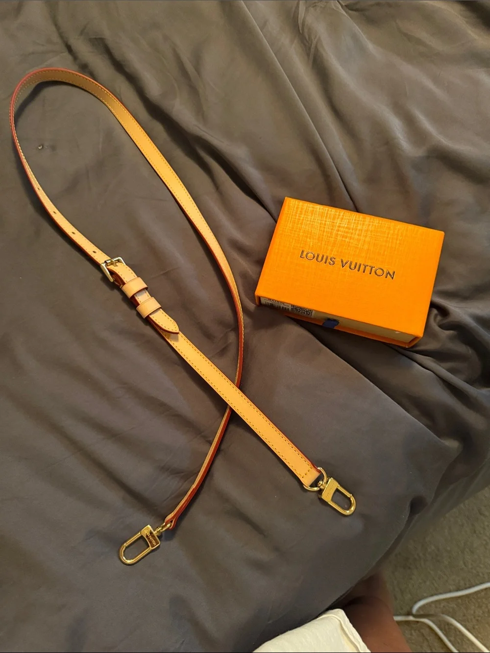 Louis Vuitton Natural Vachetta Leather Adjustable Shoulder Strap - Tan